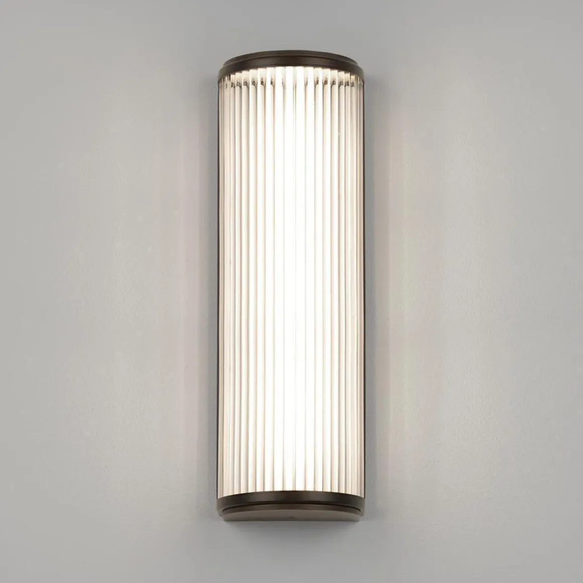 Versailles 400 vegglampe 7,1W dimbar IP44