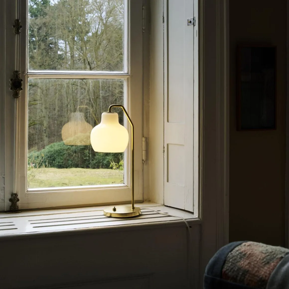 VL Ring Crown bordlampe