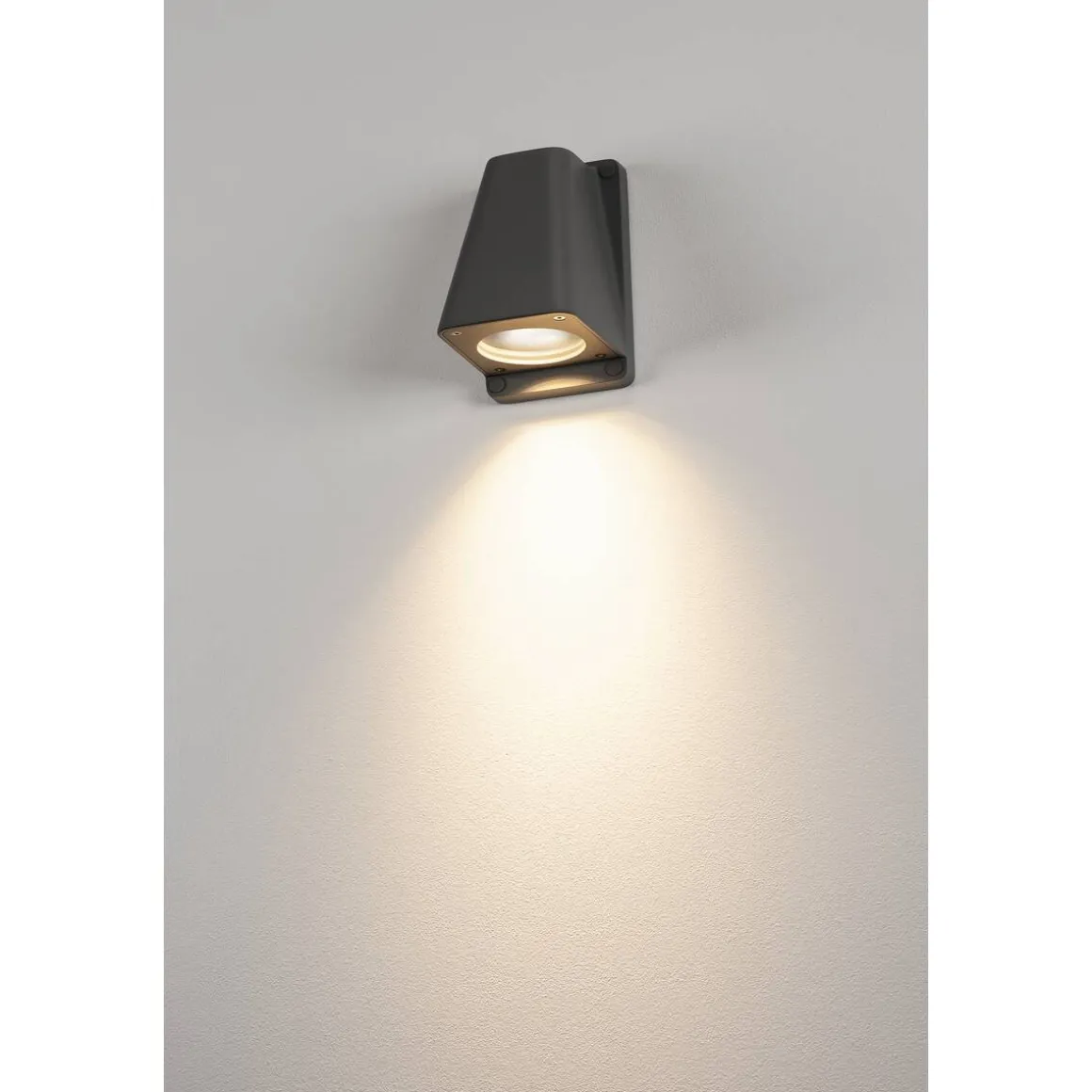 Wallyx vegglampe utendørs IP44